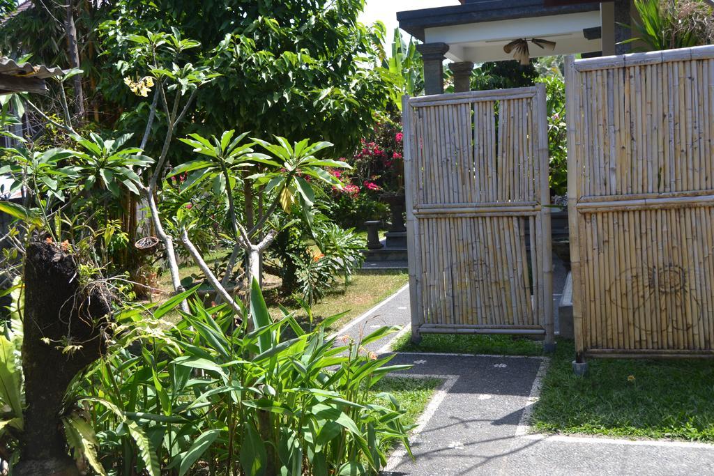 Sakha House Hotel Ubud  Exterior photo